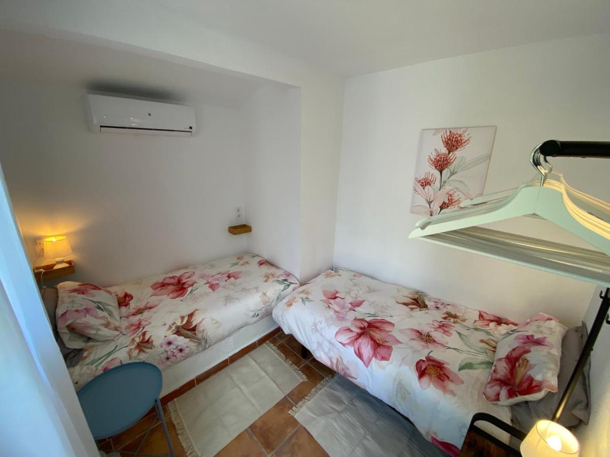 Dragonfly House Spain Антекуера Екстериор снимка
