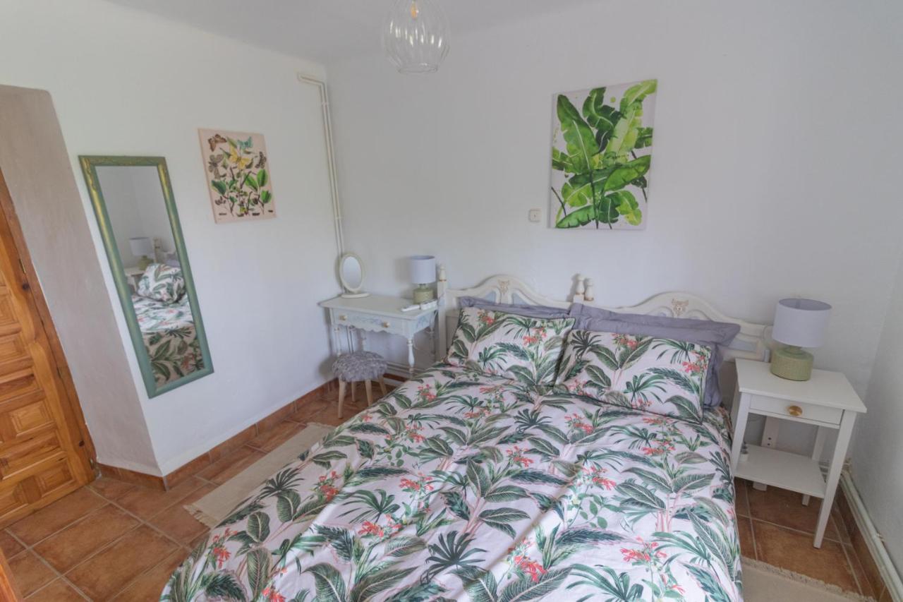 Dragonfly House Spain Антекуера Екстериор снимка